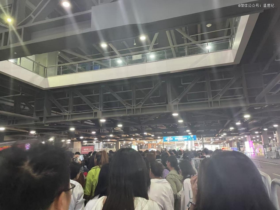 告别大厂的年轻人决定成为「日结大神」