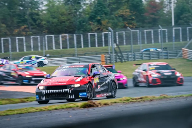 巅峰对决耀湘江，2025湖南株洲国际赛车周圆满收官_行业动态