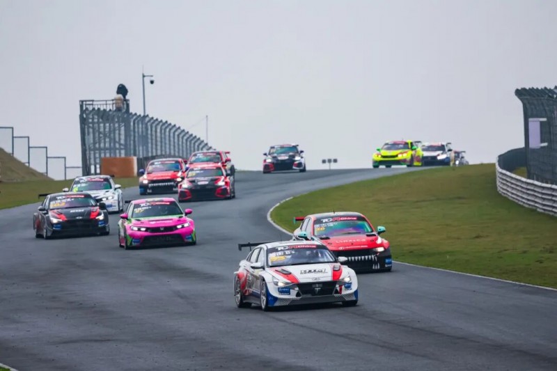 巅峰对决耀湘江，2025湖南株洲国际赛车周圆满收官_行业动态