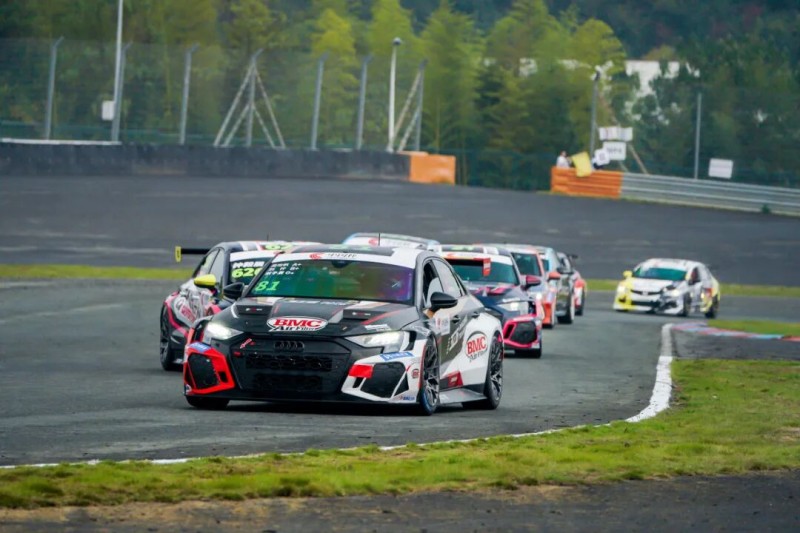 巅峰对决耀湘江，2025湖南株洲国际赛车周圆满收官_行业动态