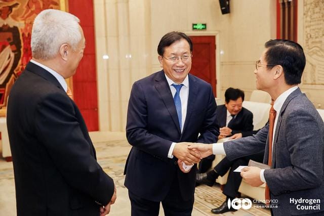 2019氢能产业发展创新峰会在济南召开