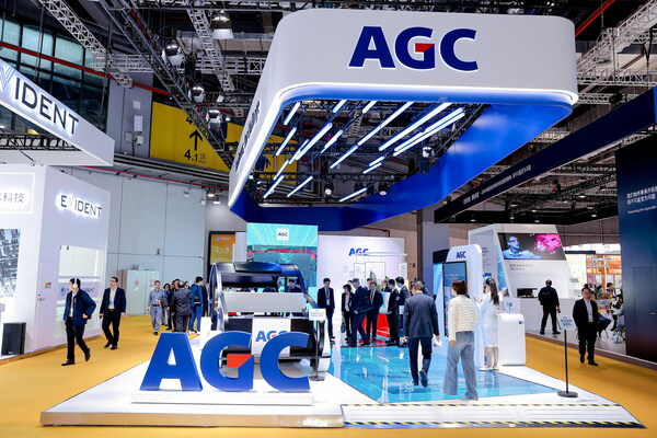 AGC集团六度亮相进博会，与中国市场同频共振_行业动态