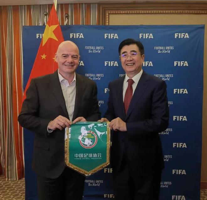 国际足联主席称赞中国足协主席：他很理解如何领导中国足球