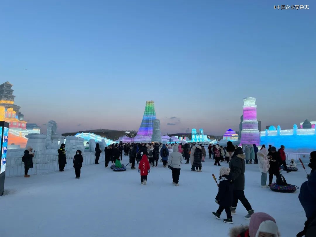 春节在哈尔滨卖冰糖葫芦，一天赚两千多